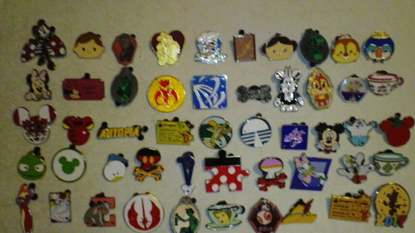 Disney Pins Lot Of 100 Pins Free Shipping 100% Tradable No Duplicates