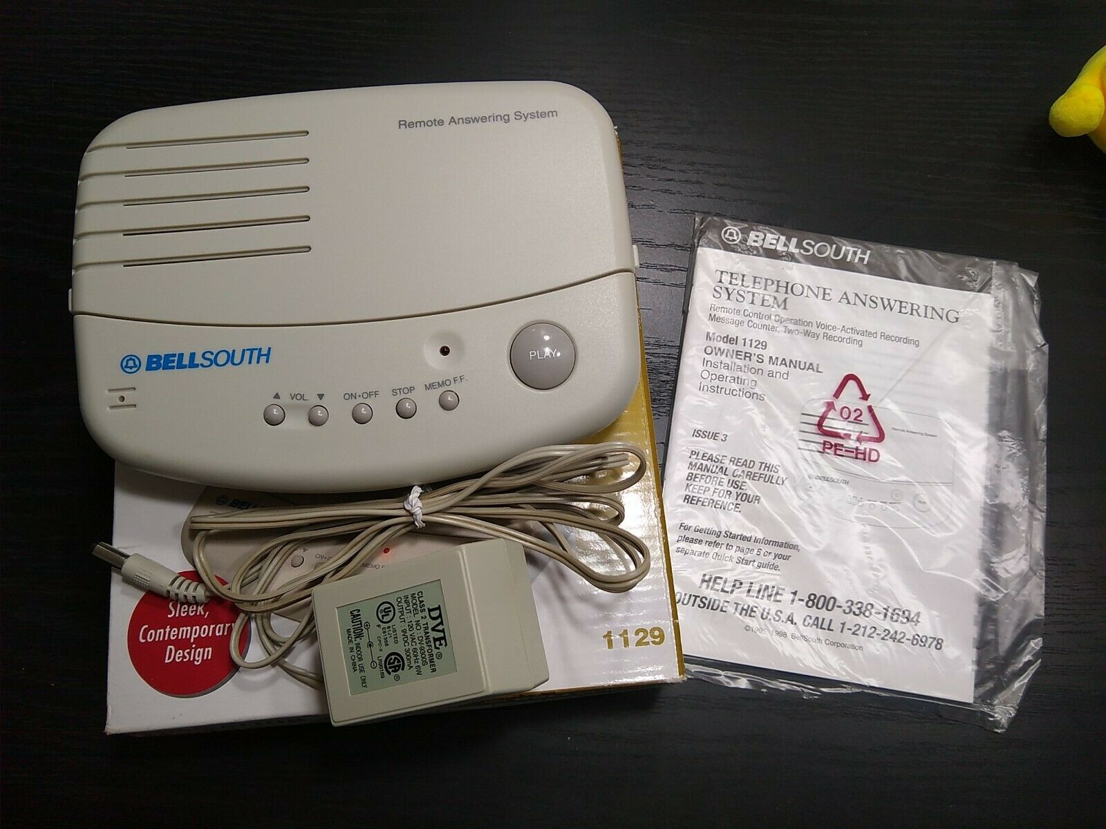 Bellsouth # 1129 Telephone Answering Machine Many Features, Call Screening 1990s