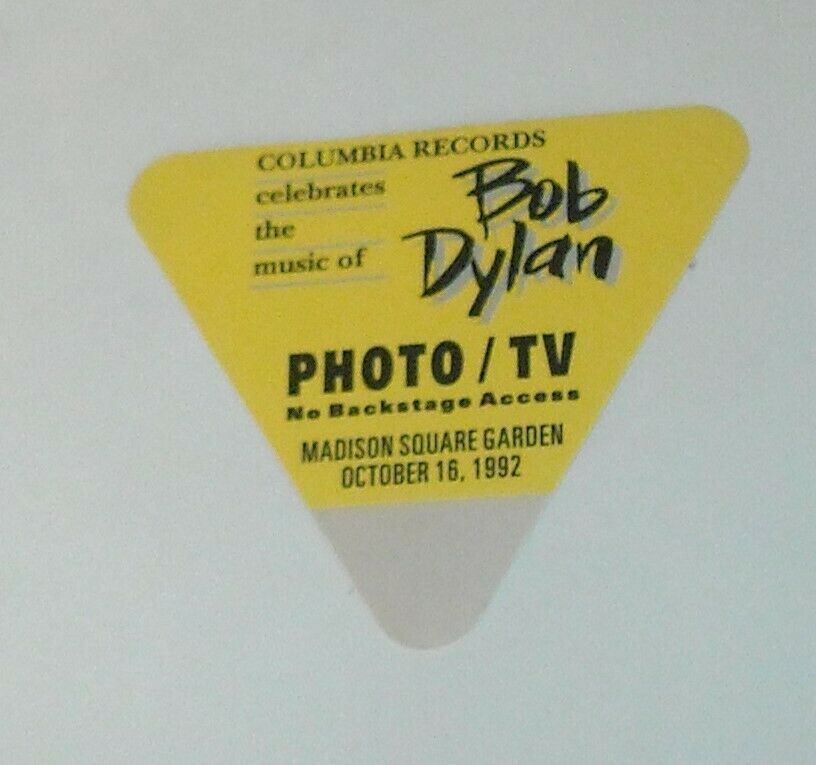 - Unused Otto Satin Concert Backstage Pass Bob Dylan Madison Square Garden 1992